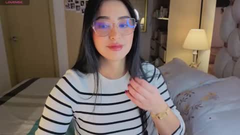 Ashley online show from February 25, 3:21 am