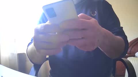 astelover online show from March 9, 9:35 am