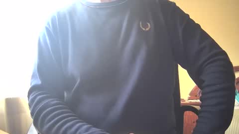 astelover online show from December 24, 9:06 am