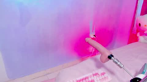 Kitty online show from February 21, 3:20 am