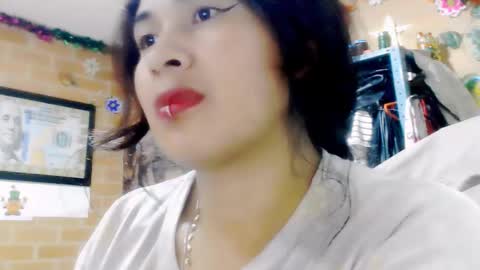 astrid_hauser66 online show from December 21, 5:14 am