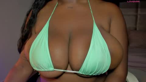 Astrid online show from March 31, 1:50 am