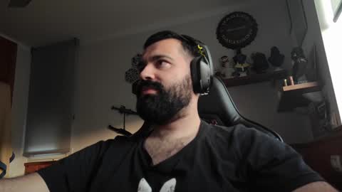 asttarotthh online show from February 17, 5:23 pm