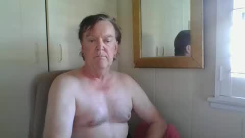 astute008 online show from February 1, 5:26 am