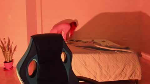 atenas online show from March 3, 9:38 am