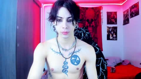 athenauwu online show from January 18, 7:28 am