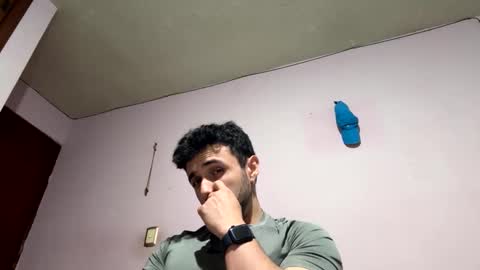 Snapshot of athlete_boy22 chatting on October 12, 9:57 am Atlas online show from October 12, 9:57 am