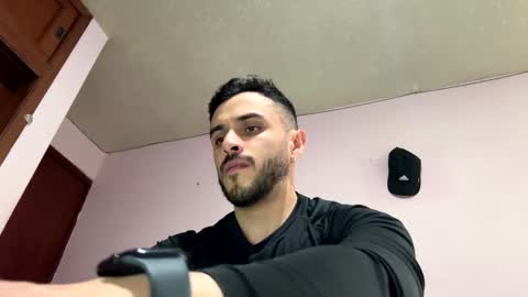 Snapshot of athlete_boy22 chatting on October 28, 9:05 pm Atlas online show from October 28, 9:05 pm