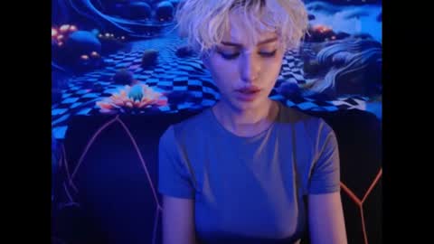 Aubrey online show from December 11, 11:19 am