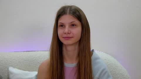 Snapshot of audreybarlow chatting on October 10, 8:31 am Audrey online show from October 10, 8:31 am