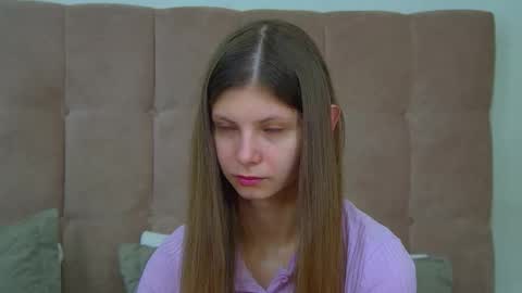 Audrey online show from March 3, 6:31 am