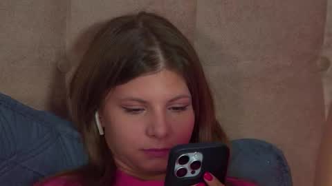 Snapshot of audreybarlow chatting on October 19, 3:16 pm Audrey online show from October 19, 3:16 pm