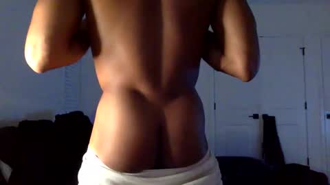 augiexrated online show from April 4, 2:07 am