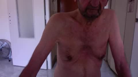 auguste688483 online show from March 19, 9:48 am