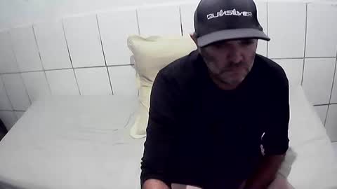 cesar augusto online show from March 9, 10:25 pm