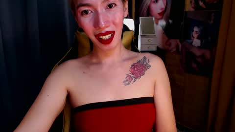 Miss awra online show from March 11, 8:08 am