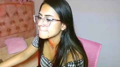 aurorasmith744 online show from February 26, 2:31 pm