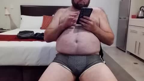 Snapshot of austinnz11 chatting on October 28, 9:54 am austinnz11 online show from October 28, 9:54 am