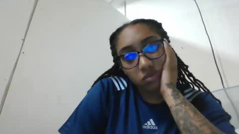 Snapshot of ava_f0xy chatting on February 11, 10:39 pm Ava Jordana online show from February 11, 10:39 pm