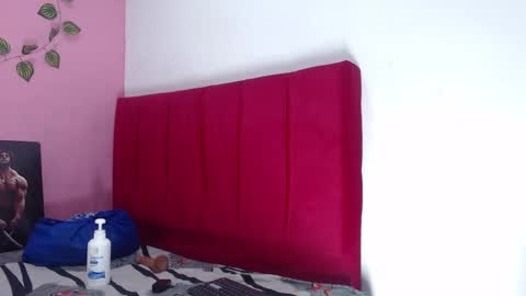 avalericherrycm101 online show from March 5, 12:49 am