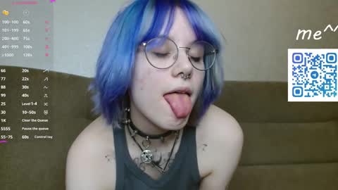 avaobierne online show from April 2, 2:02 pm