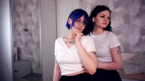 avaobierne online show from November 20, 8:06 pm