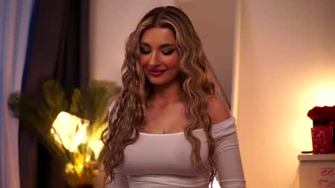 Carina online show from March 1, 5:20 am