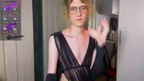 Alex online show from March 17, 11:43 pm