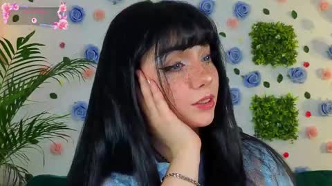 AveryWillow online show from June 3, 1:08 am