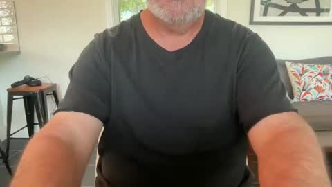 avgdiver online show from October 25, 12:38 pm