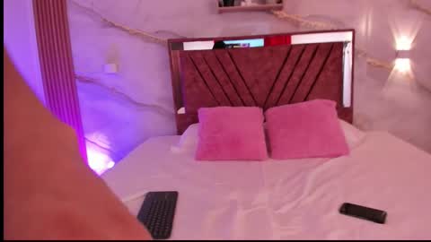 Avigail  online show from February 11, 7:07 pm