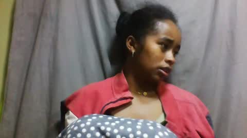 avontsoaldy online show from December 18, 4:41 am