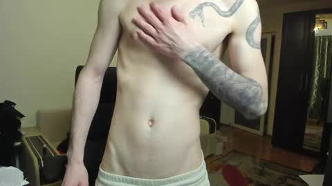 Justin online show from April 18, 8:20 pm