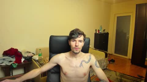 Justin online show from November 17, 7:44 am