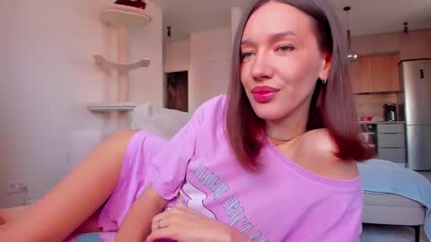 Awgustina online show from March 6, 9:30 am