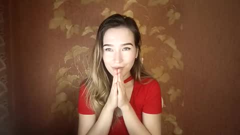 Snapshot of awora_wolf chatting on October 10, 12:00 pm Awora Wolf online show from October 10, 12:00 pm