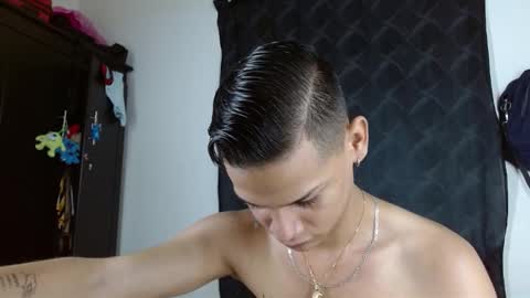 axcel online show from November 7, 1:24 pm