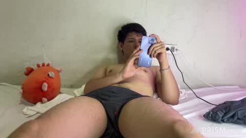 axel_es online show from April 2, 3:47 am