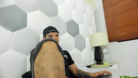 Axel Forte online show from February 19, 1:43 pm