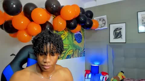 AXEL SILVA online show from November 1, 2:05 pm