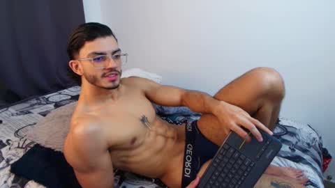 axel stein NEW ACCOUNT online show from December 17, 4:19 am