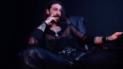 AxelColton online show from November 8, 11:46 am