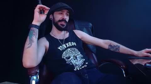 AxelColton online show from November 29, 6:43 am