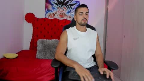 Axel online show from November 4, 9:27 pm