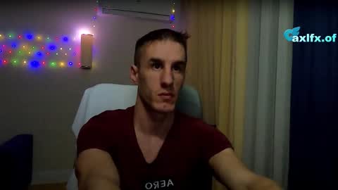 Axl online show from March 27, 1:44 am