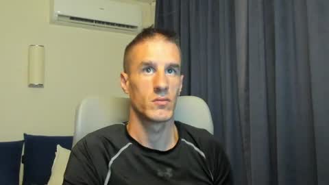 Axl online show from June 24, 1:12 am