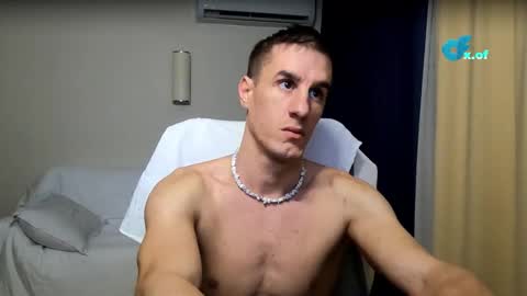 Axl online show from February 20, 2:22 am