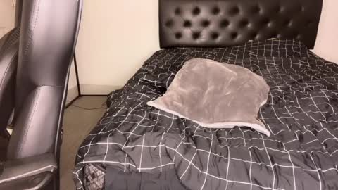 Aya online show from April 5, 6:10 am