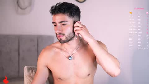 Snapshot of aydan_stiven9 chatting on October 6, 1:01 am AYDAN STIVEN OF AYDANSTIVEN online show from October 6, 1:01 am