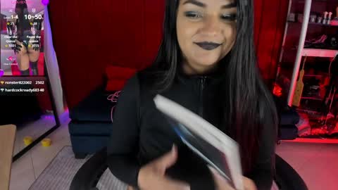 danna online show from April 30, 8:57 pm